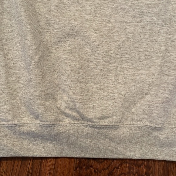 Mickey and Friends sweatshirt - Picture 6 of 6